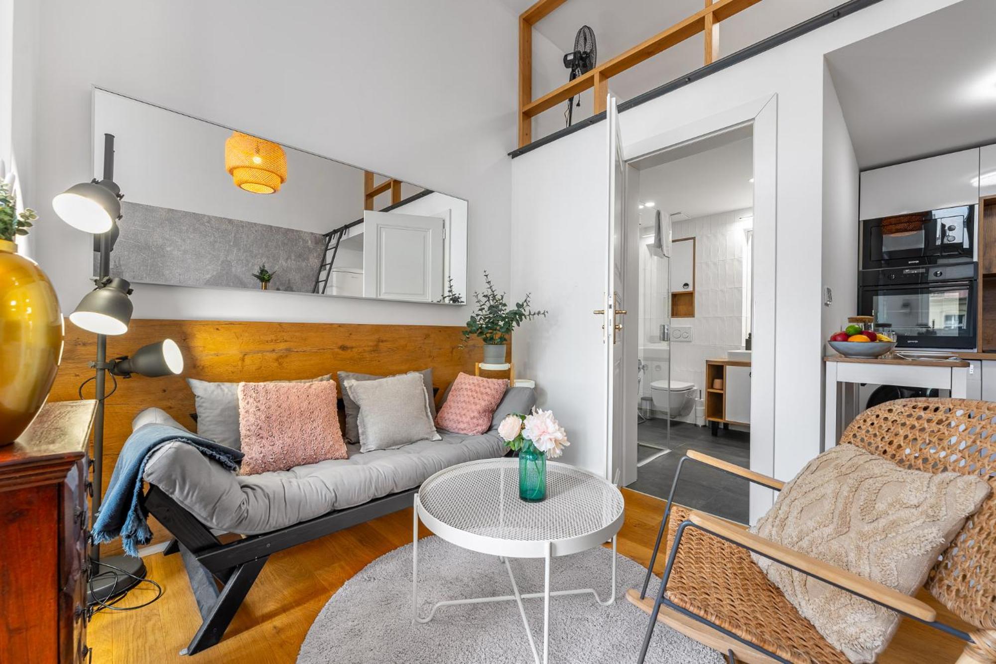 Elegant Located In The Centre Of Daire Prag